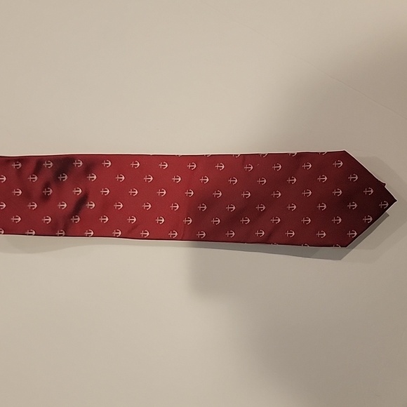 Stafford Red And Silver Silk Mens Neck Tie‎ - Picture 1 of 4